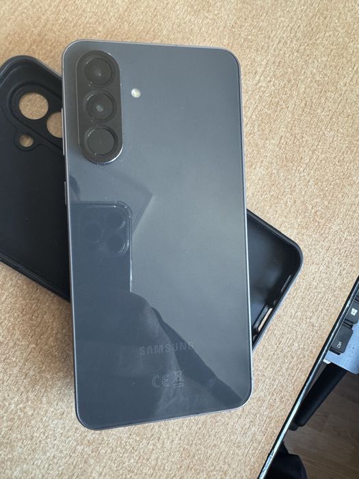 Samsung A56 ca nou