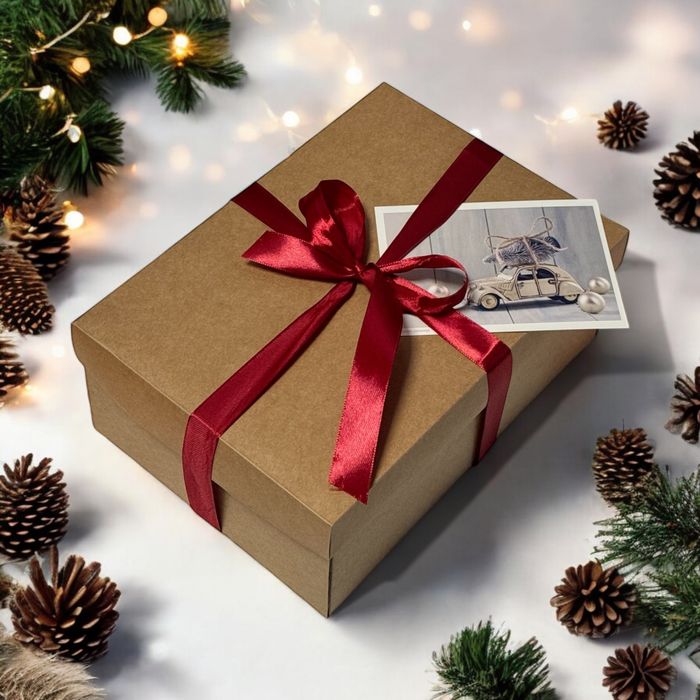 Новогодние подарочные боксы