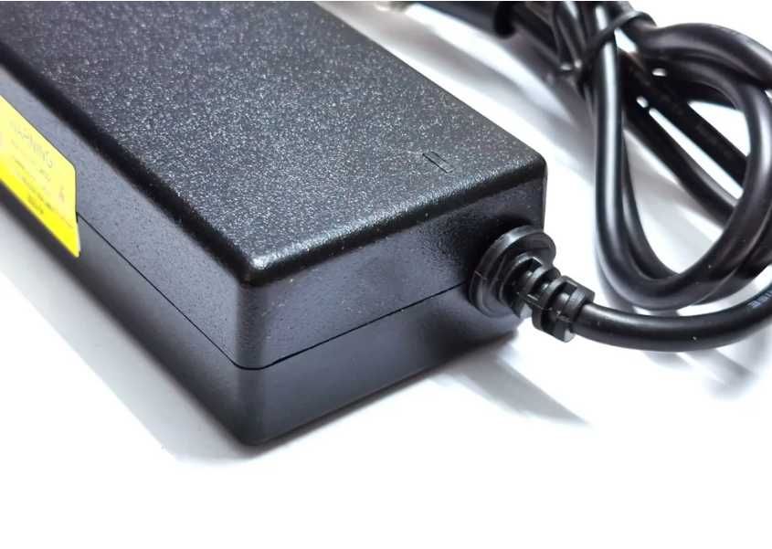 6S Зарядно 25.2V 2A за Литиеви Батерии Liion LiPo 21.6v 22.2v Тротинетка Електрически Велосипед Прахосмукачка LED Лампа Винтоверт RC Дрон Робот Басейн