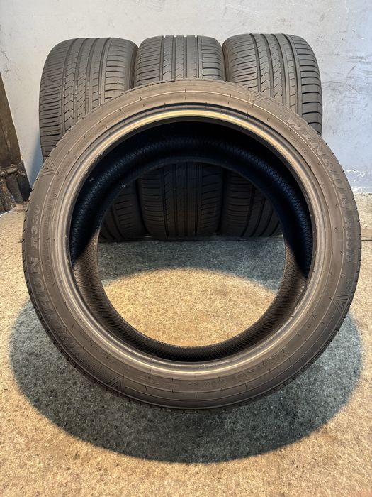 Гуми 275/40/20 WINRUN