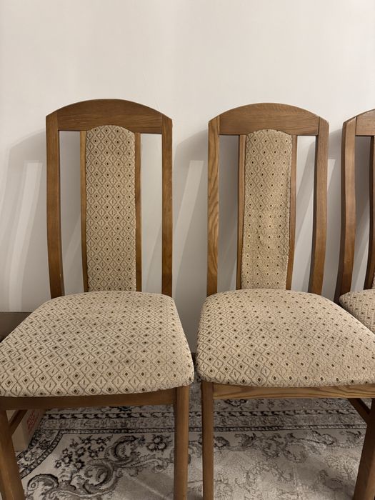 Продам стулья для гостиной