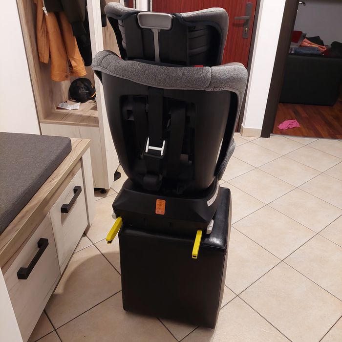 Scaun copii auto cu isofix
