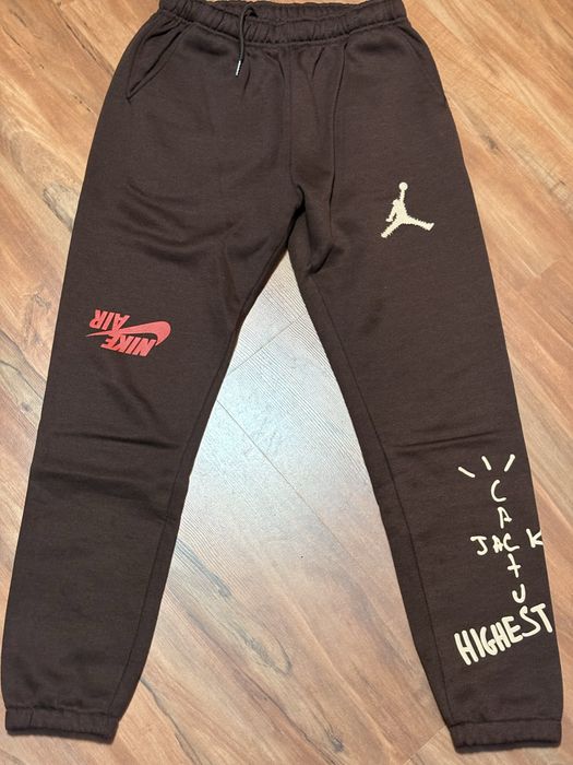 Nike x Travis Scott анцуг