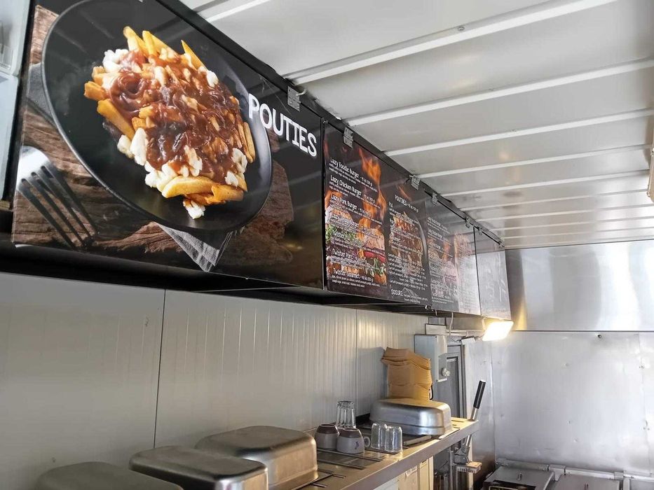 Container Fast Food aflat in Vama Veche