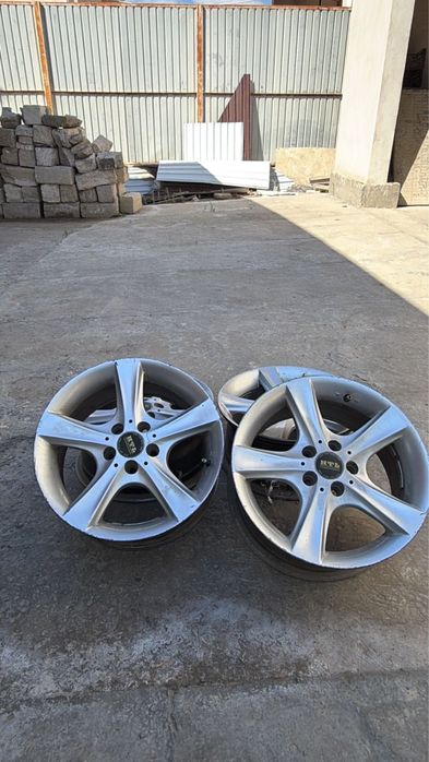 Титанка      R15