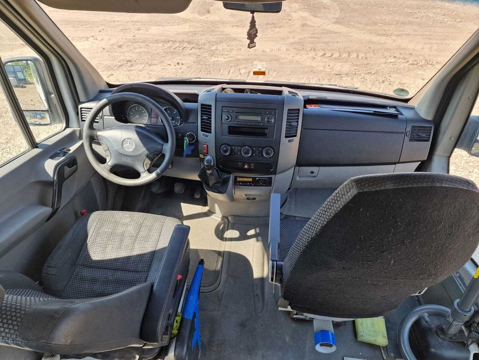 Microbus Mercedes Sprinter 515cdi 19+1 locuri