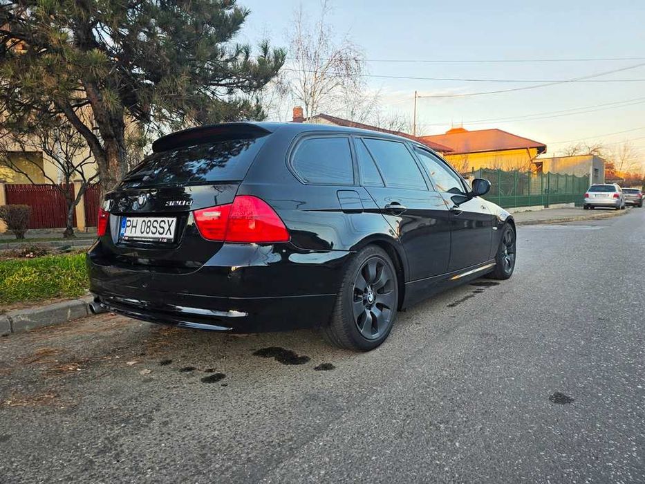 BMW 3 Series 2011 — imagine 4