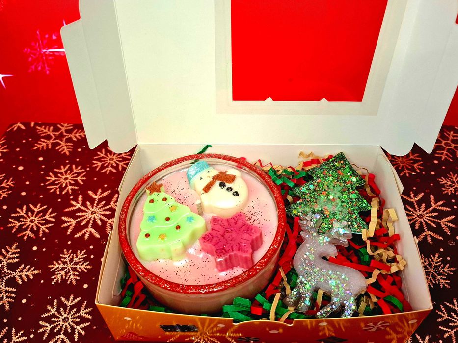 Празнични свещи от соев восък