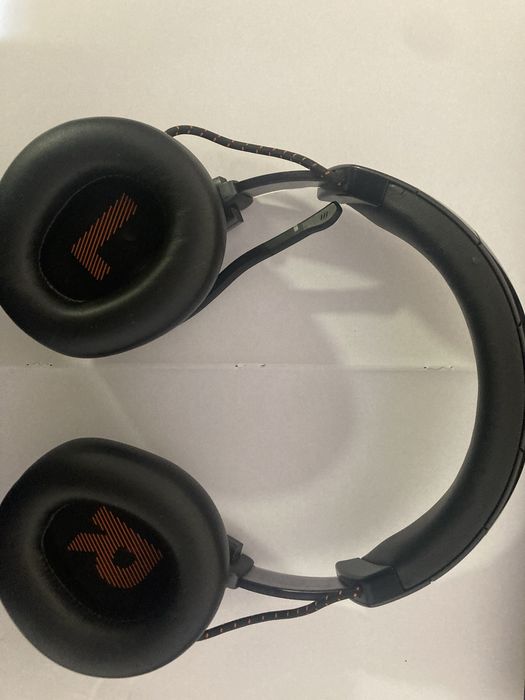 Căști gaming JBL Quantum 800