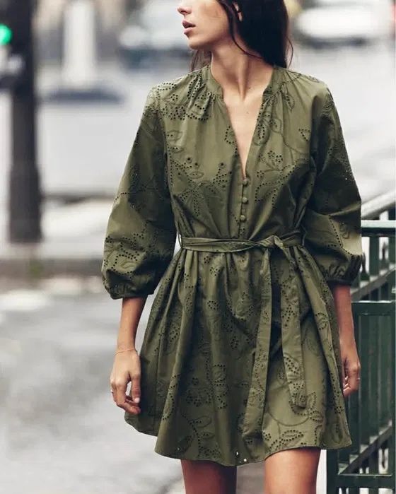 Къса  тъмно зелена рокля Zara