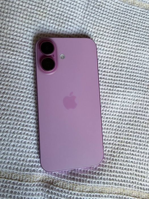 IPhone 16 продам свою
