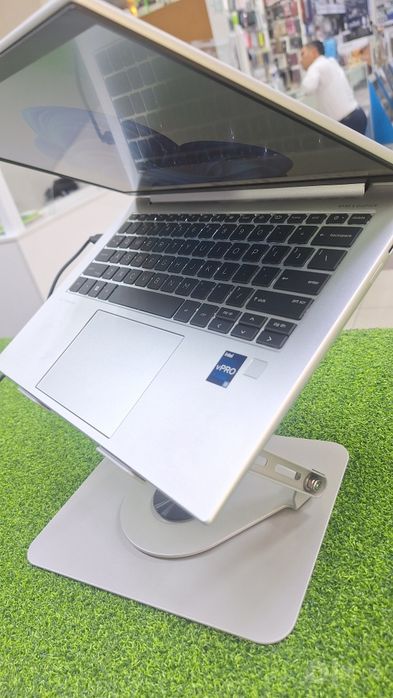 Hp intel core i5 1145G7 sotiladi