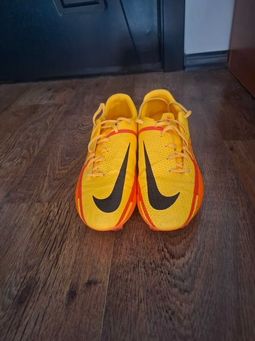Бутонки Nike Phantom GT сезон 21/22,43 номер