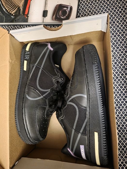 38 н. Чисто нови и оригинални Nike Air Force React!! !