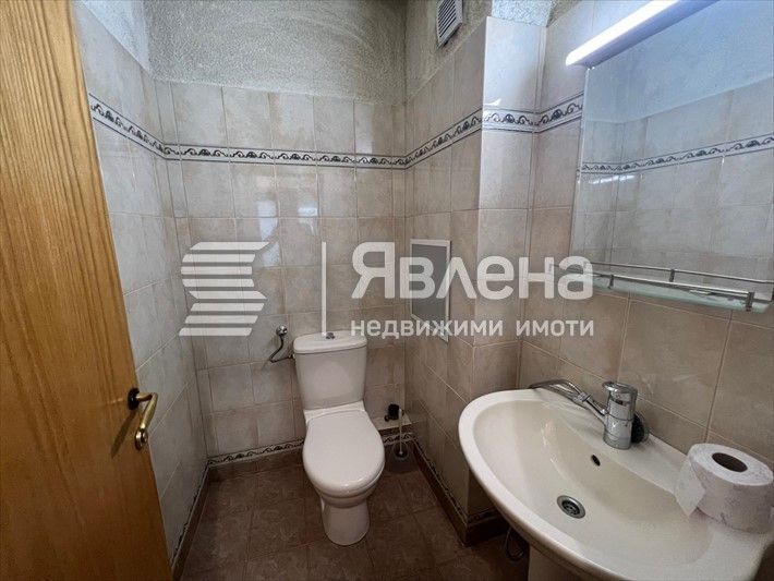 Дава се под наем Четиристаен апартамент в София, Студентски град - 200 кв.м за 1100 € - Снимка #10