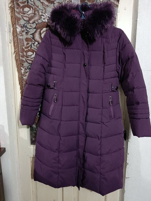 Продам пуховик тёплый