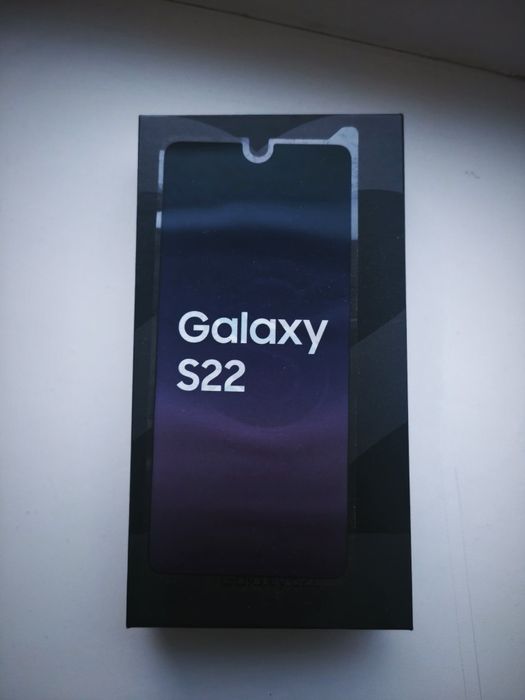 Телефон samsung s22
