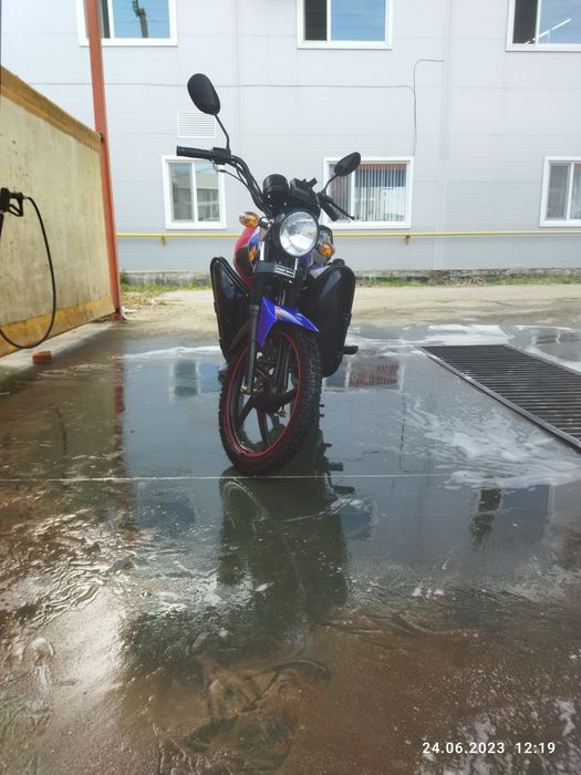 Продам мопед Khan moto 110 кубиков.