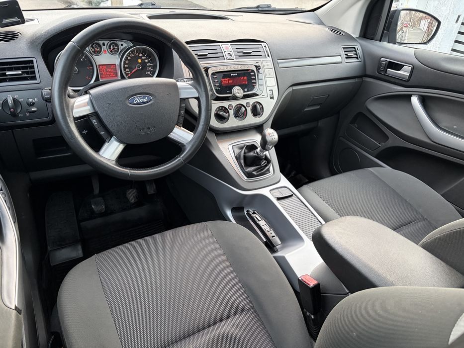 FORD Kuga 2010 — imagine 5