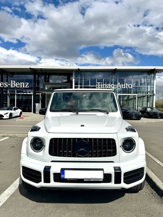 Mercedes-Benz G Primul proprietar. Mercedes-AMG G63 2024 Opalite White,Interior Carbon
