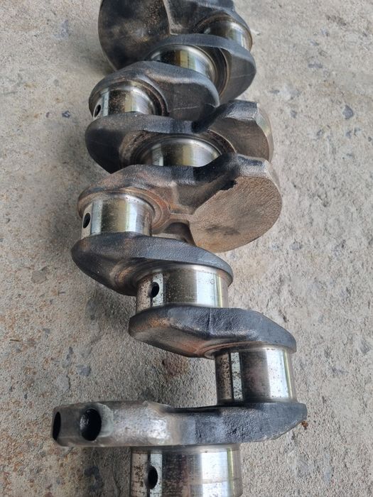 Коленвал 4М40 делика паджеро