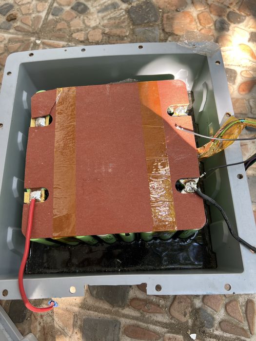 Baterie cu celule litiu