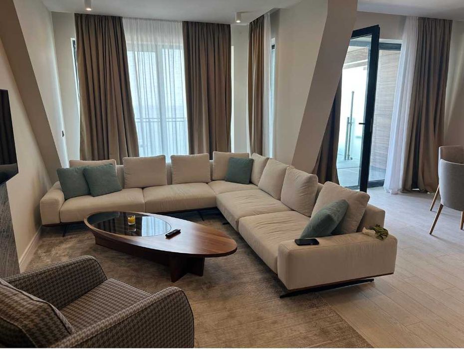 Дава се под наем Двустаен апартамент в к.к. Слънчев ден - 152 кв.м за 1495.83 € - Снимка #2