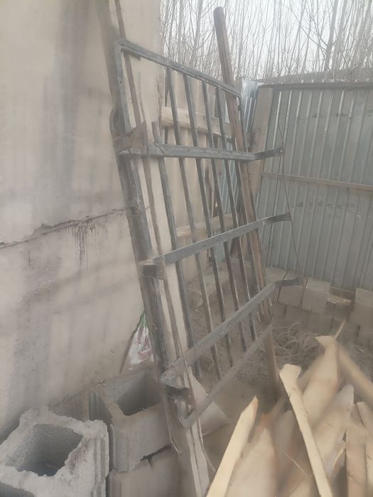 Паркоф багаж волга тент волга бок сотилади