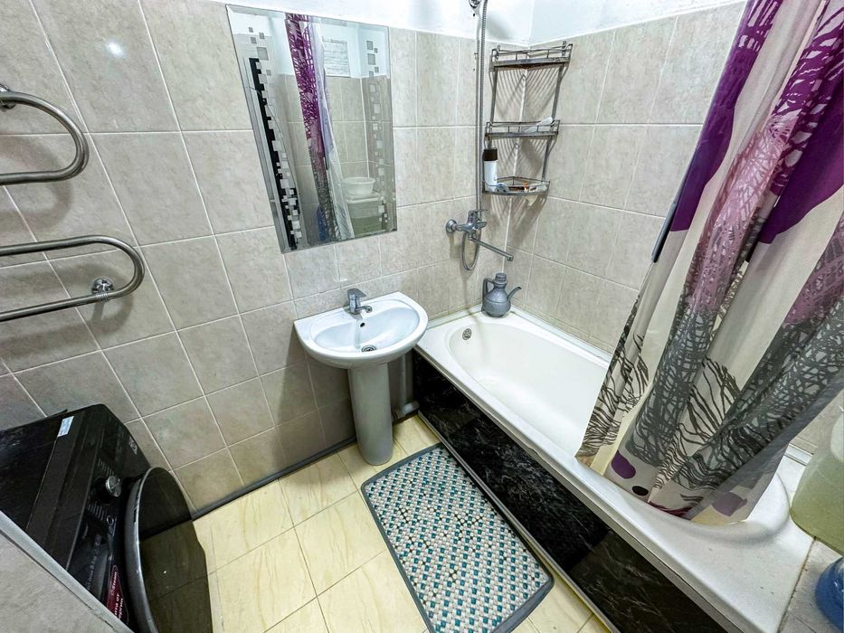 Nurafshon Shaxrida 3 Xonali Uy Sotiladi