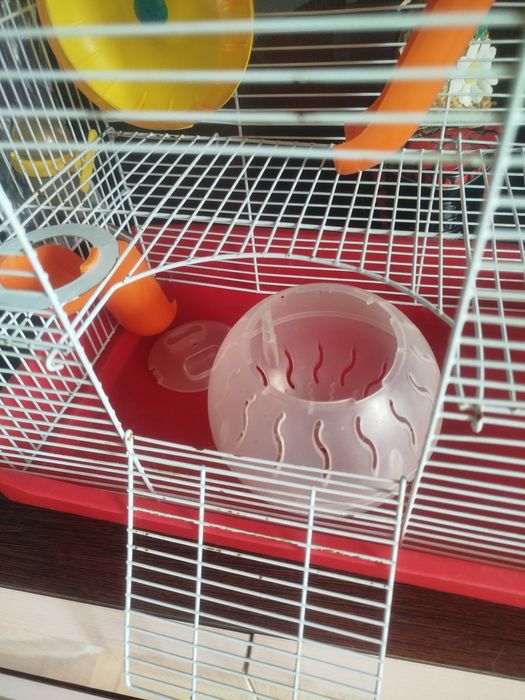 Продам Клетку для хомяка