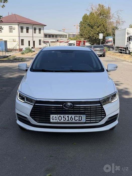 Arenda/Nasiya Savdoga BYD Qin 2022 yil 400 km Elektr