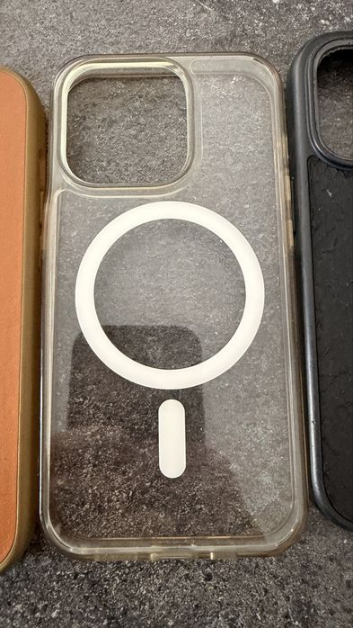 4 huse premium Iphone 14 pro