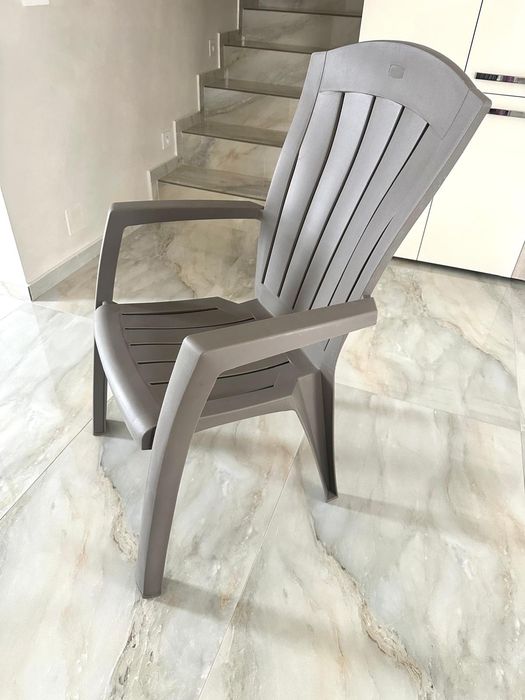 Masa extensibila exterior cu 6 scaune