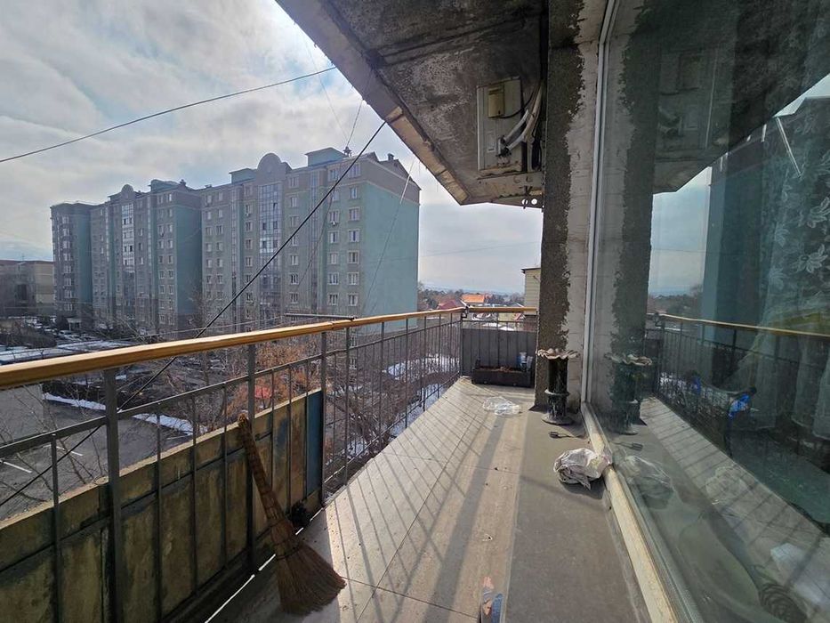 Продам 3ком. квартиру Афцинао 1