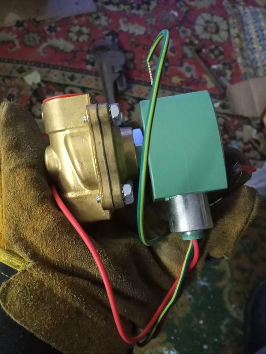 Электромагнитный клапан