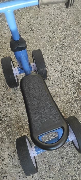 Баланс колело с двойни гуми