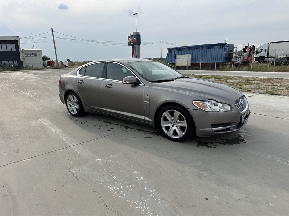 Jaguar XF Premium Luxury 2.7 V6 Bi-Turbo | 180.000 km | Scaune ventilate | Volan încălzit | Automat