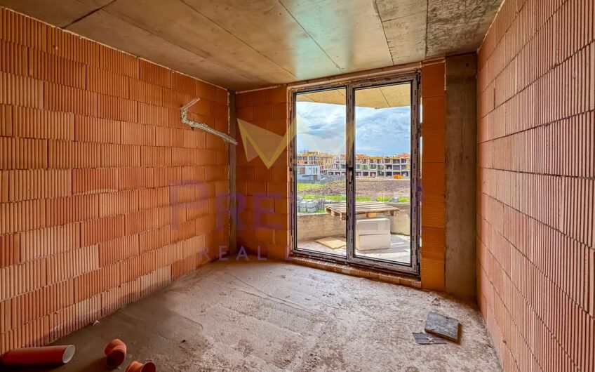 Продава се Двустаен апартамент в Бургас, Сарафово - 68 кв.м за 1398 €/кв.м - Снимка #1