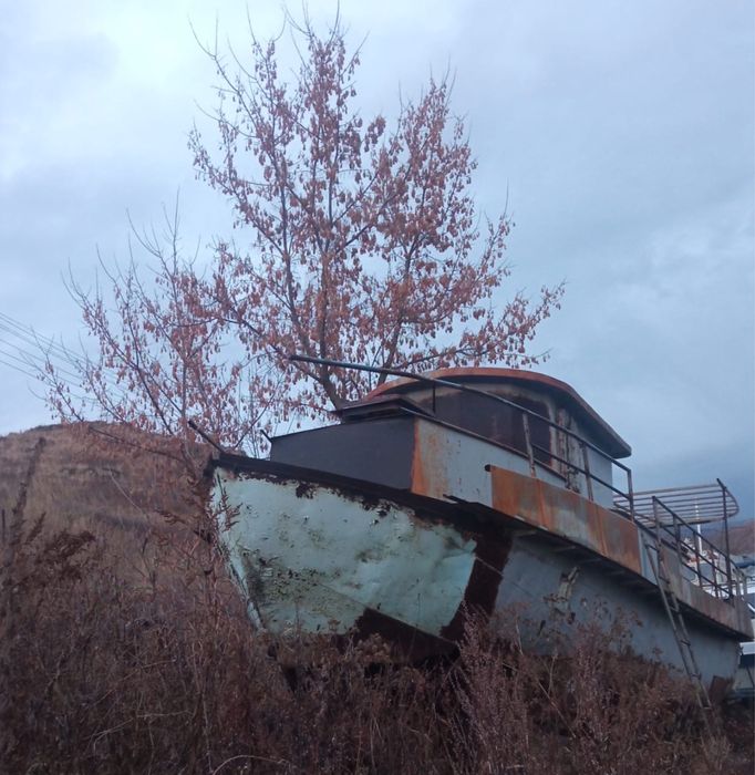 Продам недостроенный катер