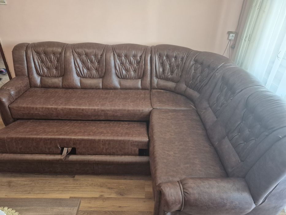 Coltar extensibil + canapea 2 locuri piele