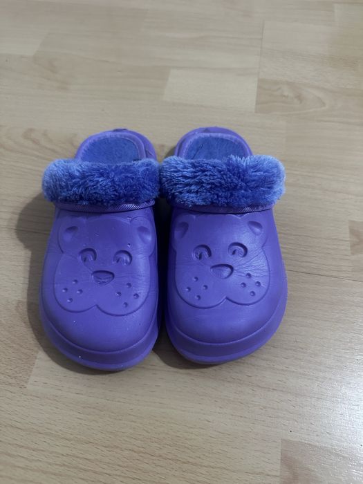 Papuci Crocs marimea 34