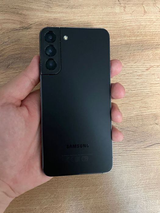 Продам s22+ 256GB One UI 7