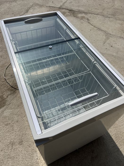 Морозильник в хорошем качестве