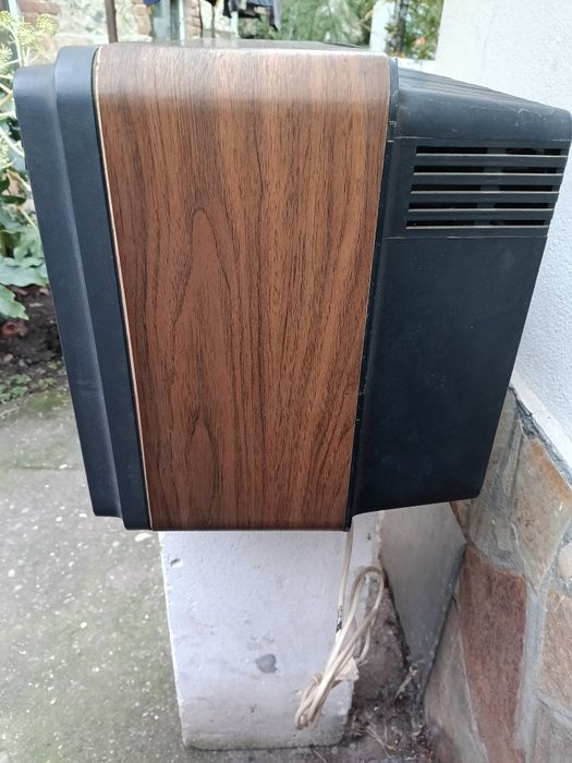 Телевизор София 85 антика