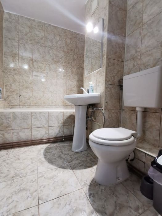 Apartamente si garsoniere in regim hotelier