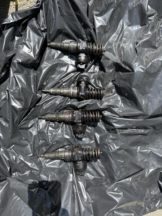 INJECTOARE PASSAT B6 2.0TDI BMP