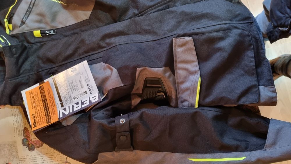 Geaca Moto Damă Bering  NOUA