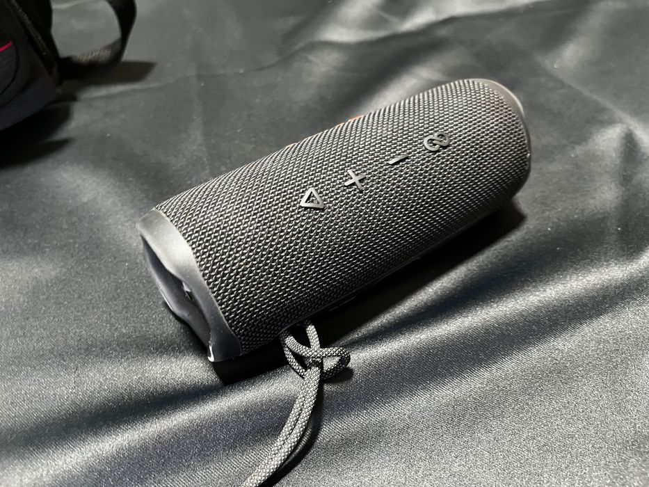 Jbl flip6 boxa portabila