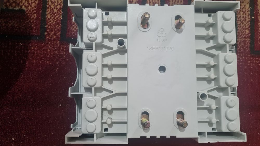 Рубильник откидной ABB XLP2-6ВС