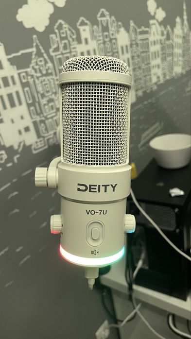 Deity VO-7U microfon